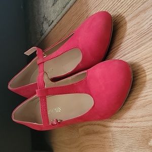 Red Mary Jane Pumps size 8